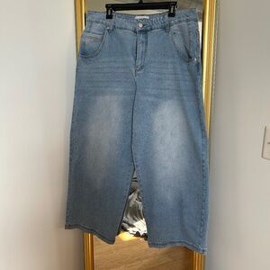 Fashion Nova “Leave You Behind” Barrel Leg Jeans | Size 18
